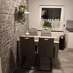 Apartment Conrads *